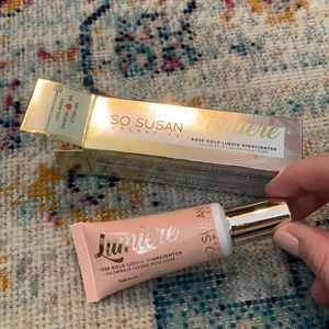 Rose-gold Liquid Highlighter